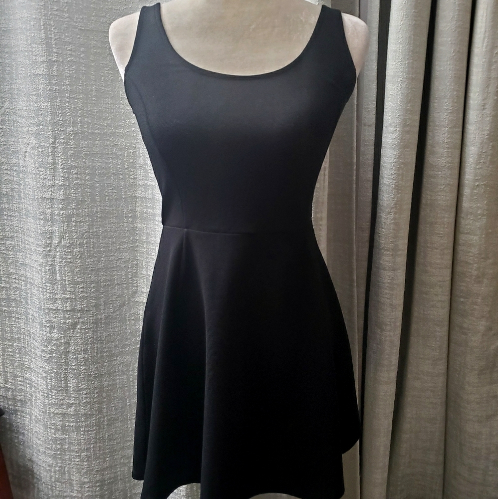 New Condition Divided Little Black Dress